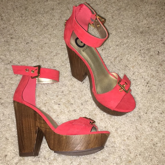 G by Guess Heels - Picture 1 of 4